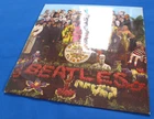 The Beatles 'SGT PEPPERS' 1967 UK 'Mono' LP ~ COMPLETE ~ NICE EXAMPLE ~ PLAYS NM