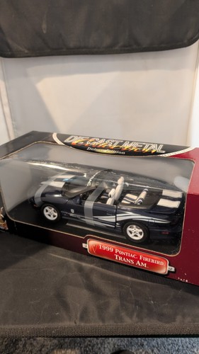 Road Signature 1999 Pontiac Firebird Trans AM 1:18 Die Cast. - Picture 7 of 15