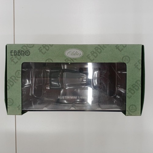 EBBRO Minicar 1/43 AUSTIN MINI 1/4TON VAN GREEN Used - Picture 7 of 12
