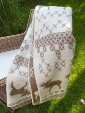 Couverture en laine de mouton naturelle. Housse en laine naturelle. Bio-Decke.