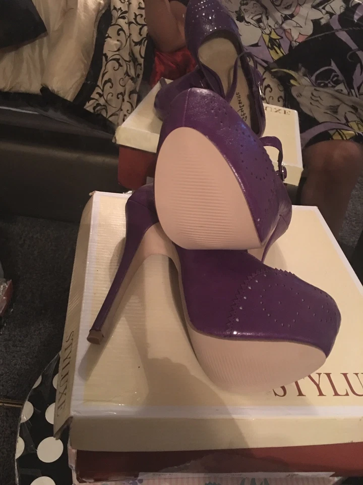 Tacones de aguja ciruela lluvia púrpura 7,5 N/W caja Foto 3 de 4