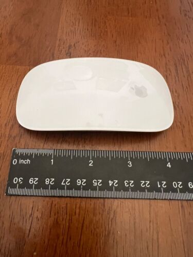 Apple Magic Mouse 2 Wireless White Silver Multi Touch Surface A1657 Original - Picture 2 of 9