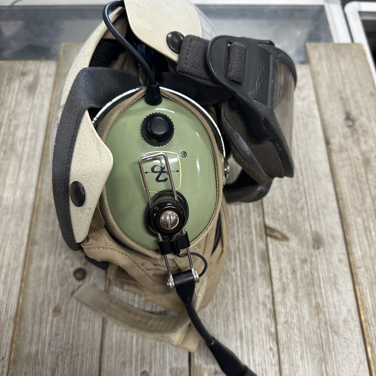 David Clark Flight Deck Helmet Kit W/ Googles 8415-00-071-8787