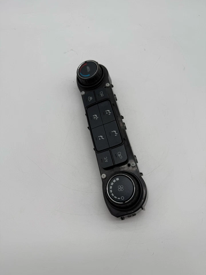 Chevrolet Silverado 1500 2014-2019 aire acondicionado calefacción climatización 84199202 Foto 3 de 4