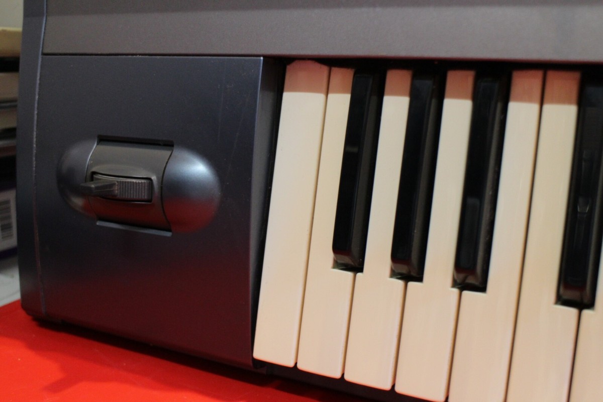 鍵盤楽器 KORG N264 USED KORG N264 Music Workstation Keyboard Synthesizer U2518