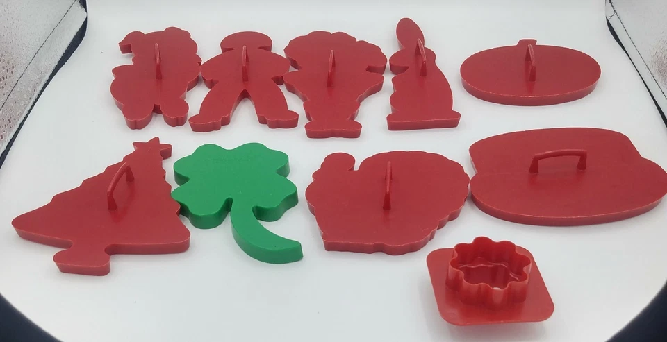 Lote de Cortadores de Galletas Tupperware De Colección -Rojo- Pascua Navidad Vacaciones Cumpleaños y Más Foto 4 de 4
