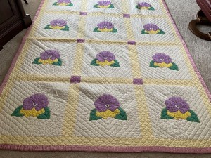 vintage quilt pansiy hand stitched quilted cotton