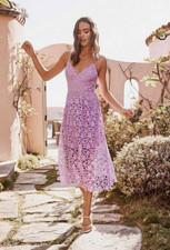 ASTR The Label Purple Floral Lace V-Neck Spaghetti Strap Midi Dress S