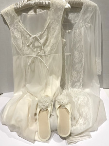 VTG Shadowline White Bridal Peignoir Lace Sheer Pearls Long Gown Robe Slippers