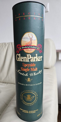 Glen Parker Speyside single malt whisky, abgefüllt in den 90-gen Jahren.