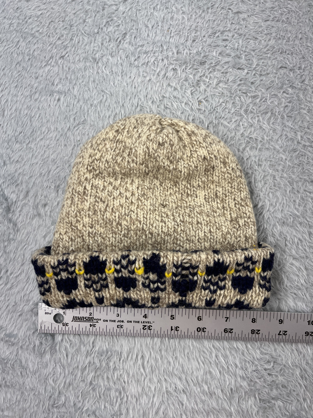 Beanie Toque Youth One Size Gray Geometric Knit Acrylic Blend Fair Isle ski-image
