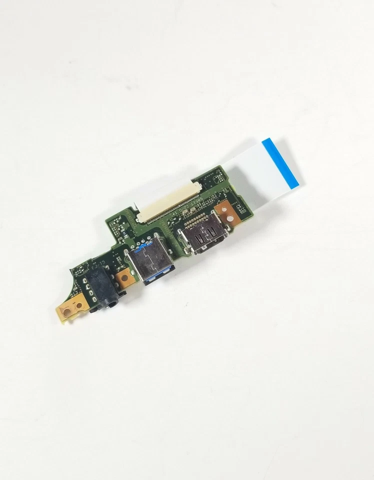 FUJITSU T935 AUDIO W/ USB AND HDMI PORT LAPTOP - - Image 2 of 3