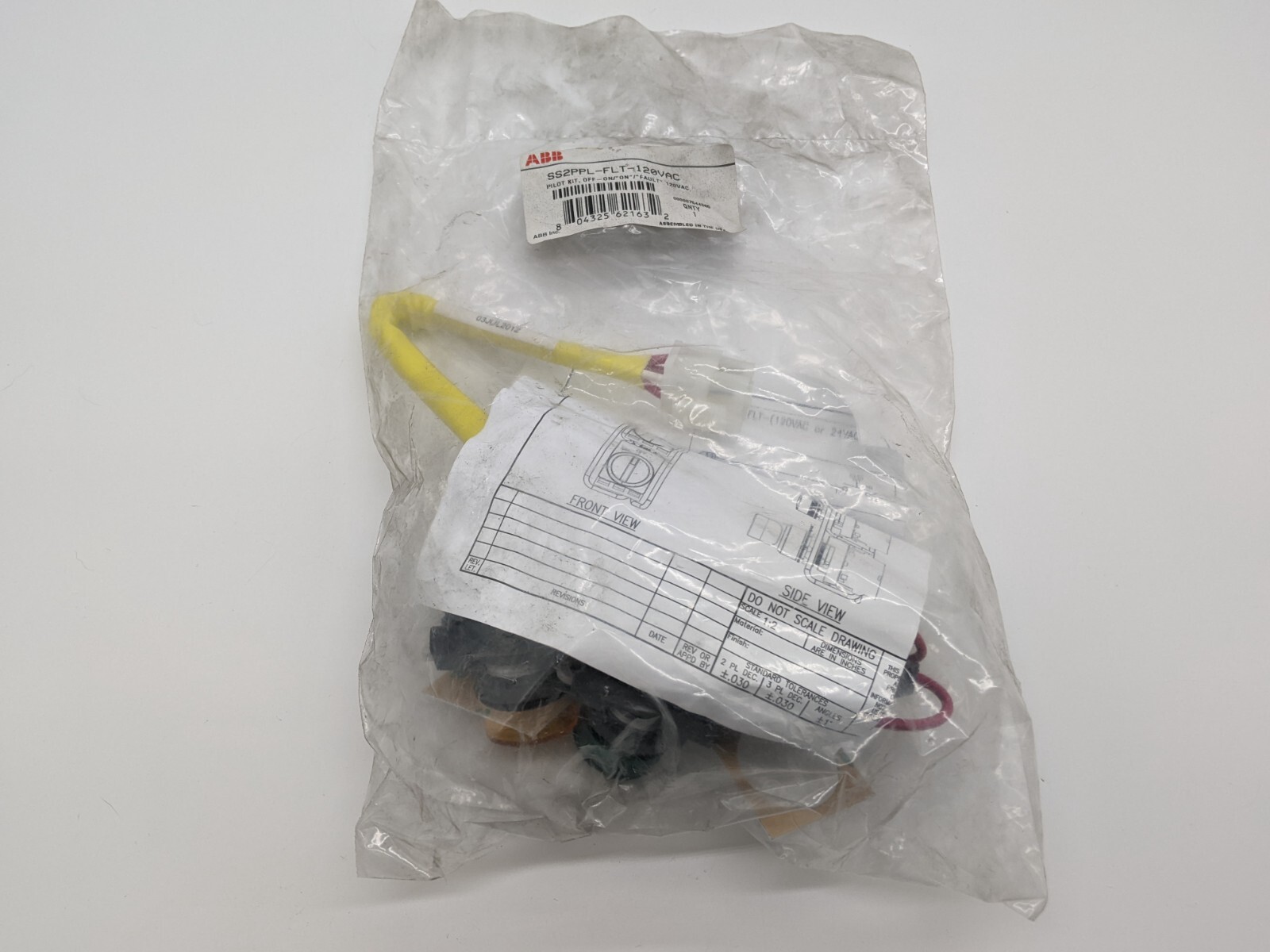 ABB SS2PPL-FLT-120VAC Pilot Kit OFF-ON/"ON"/"FAULT" Light Selector Switch Yellow