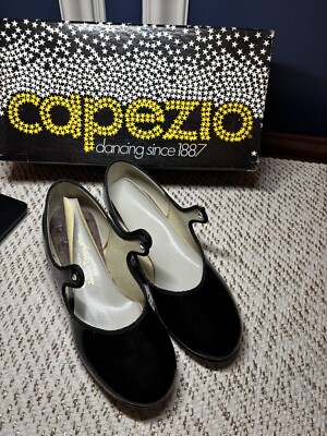 NOS VINTAGE CAPEZIO Dance Tap Shoes Children’s Black Size No Laces 
