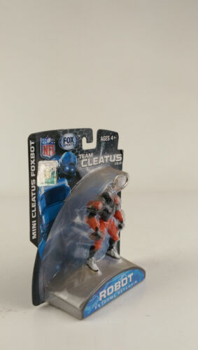 New Fox Cleatus Fox Robot Action Figure Key Chain Fob Chicago Bears - Picture 2 of 9