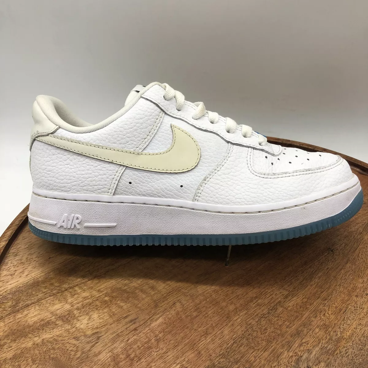 Size 8 - Nike Air Force 1 Low UV Reactive Swoosh White Blue DA8301-101  Women's