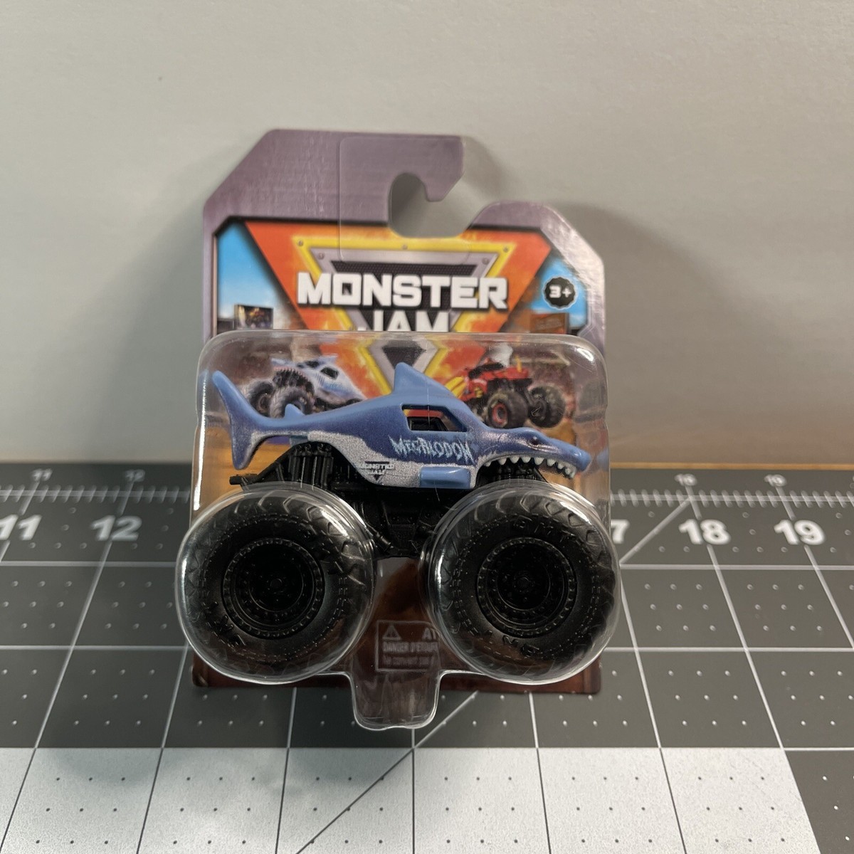 MEGALODON*** MONSTER JAM Monster Truck Mini 1/72 Scale | eBay