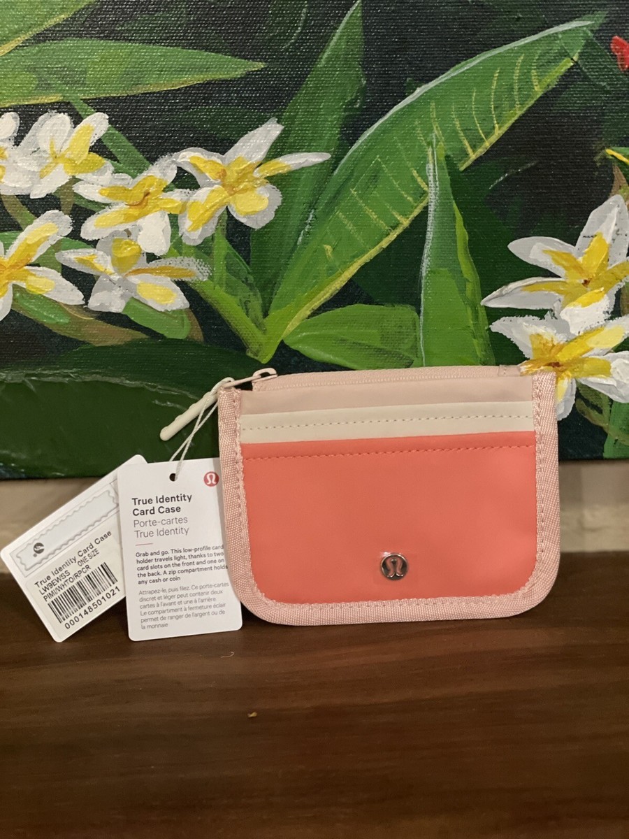 Lululemon True Identity Card Case Pink Mist/White Opal