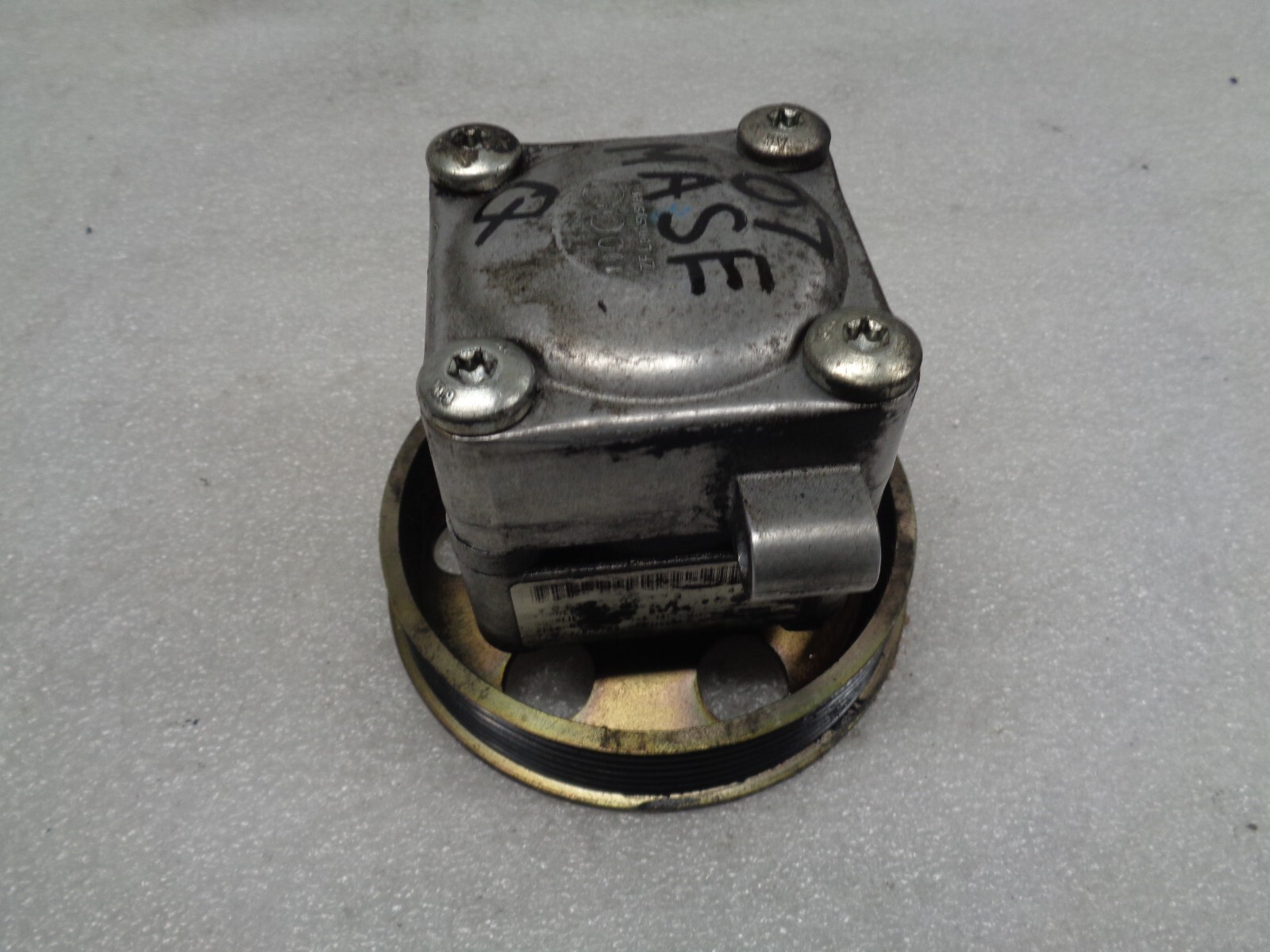 2004-2008 Maserati Quattroporte M139 Power Steering Pump OEM AK2209293