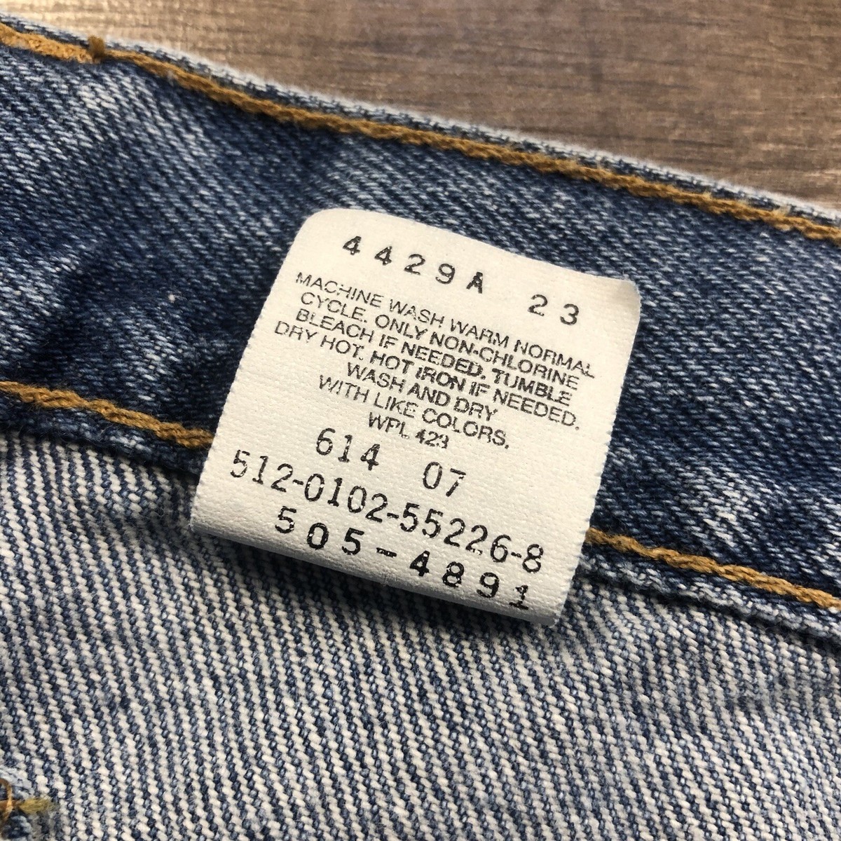 Levis 505 Jeans Mens Size 40 x 29 Blue Straight Leg Reg Fit USA