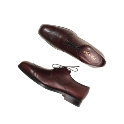 970$ Prada Square Toe Oxfords With Stiching In Brown Size: US 7.5