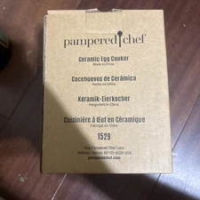 Pampered Chef Ceramic Egg Cooker with Silicone Sleeve White/Gray  #1529