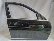 73C* Mercedes Benz S204 W204 Tür vorne rechts Obsidianschwarz F.197 73C* Mercedes Benz S204 W204 Tür vorne rechts Obsidianschwarz F.197