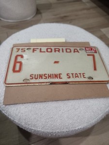 Florida License Plate 1975 79 Palm Beach County   6-7 Sunshine State( SIX-SEVEN)