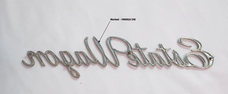 Хромированный значок задней двери Buick Estate Wagon Script Emblem 1660624 DSI 1969 -1972 - Изображение 3 из 4