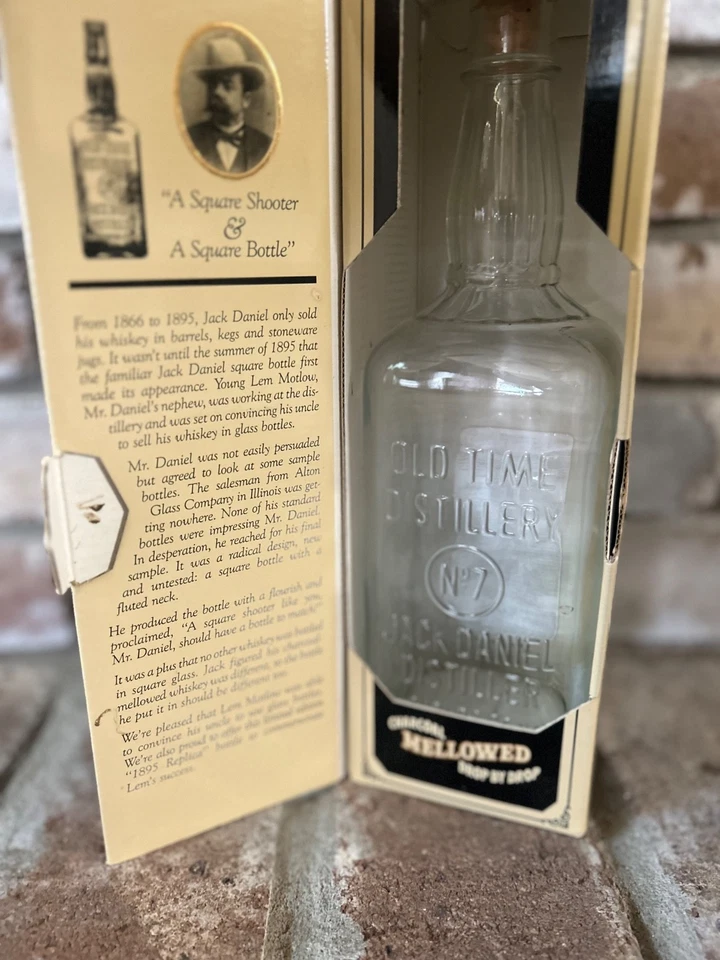 EMPTY Jack Daniel’s Old No. 7 1895 Replica Bottle w/ Cork and Box - Image 4 of 4