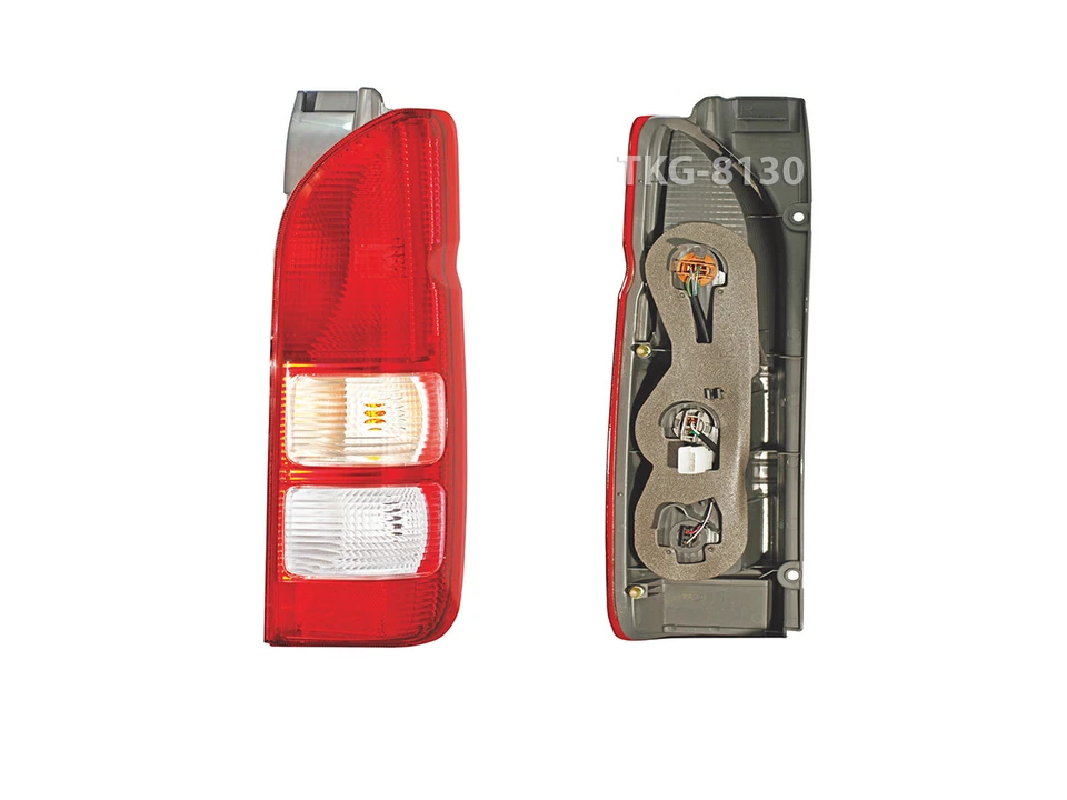 RH Tail Light Lamp w Bulb For Toyota Hiace Commuter 2005 2006 2007 - 2013 - Image 2 of 4