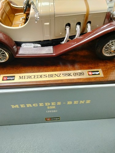 Mercedes NOS Burago Die Cast 1928 Mercedes - Bens SSK in Original Box # 3509 - Picture 2 of 5