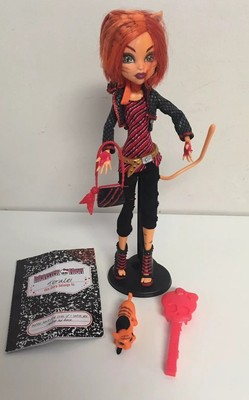 monster high toralei stripe doll