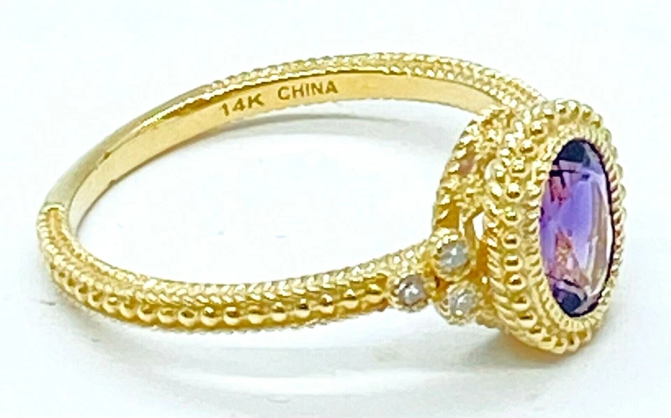 Anillo QVC Judith Ripka Oro Sólido 14K 0.90ctw Amatista y Diamantes Talla 9 $999 Foto 2 de 4
