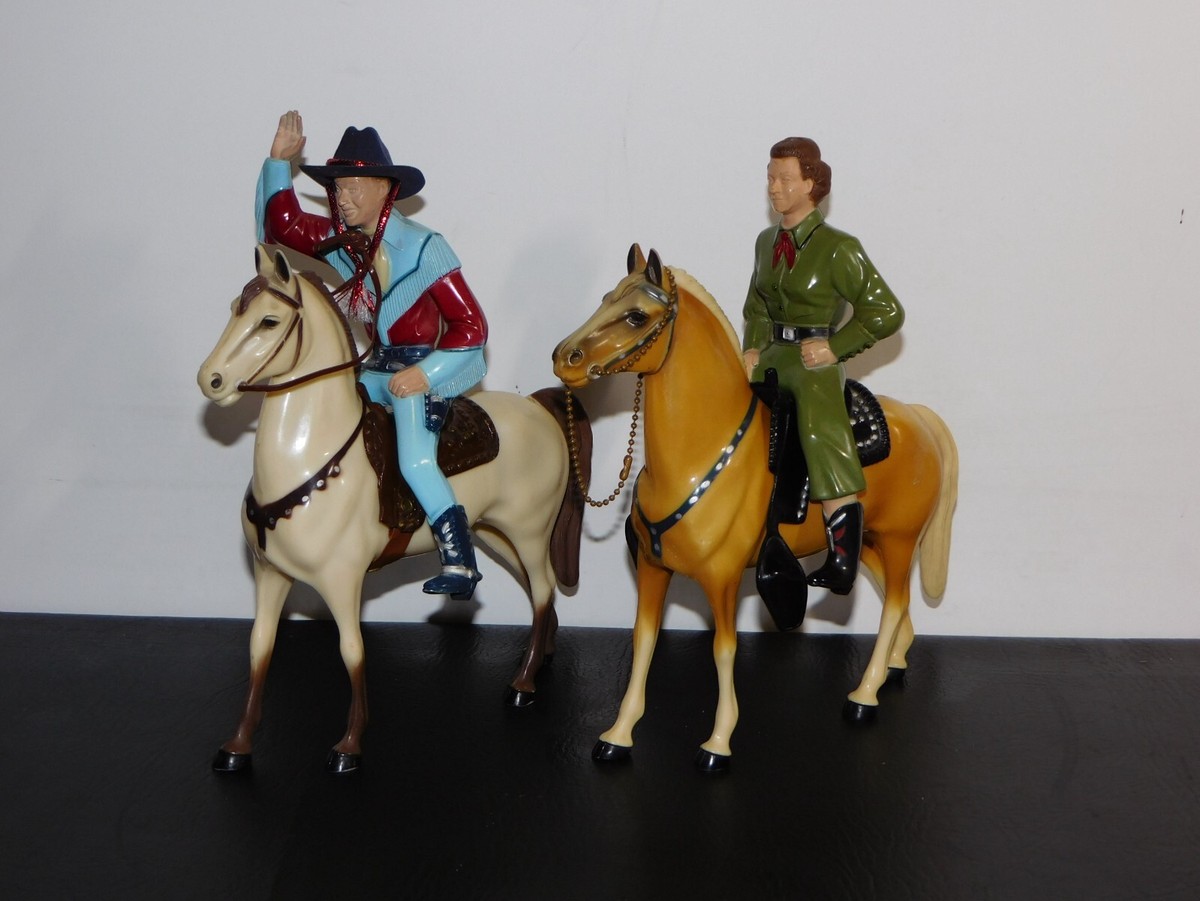 ROY ROGERS TRIGGER DALE EVANS BUTTERMILK PLASTIC FIGURES
