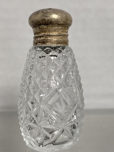 Lote de 5 cocteleras de sal/pimienta vintage de vidrio cortado con plata Steling - Imagen 7 de 11