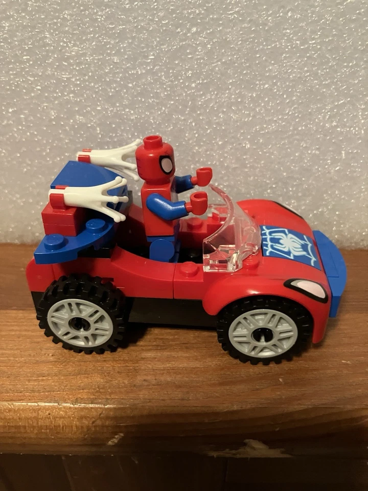 LEGO Spidey and His Amazing Friends: Spider-Man’s Car (más MINIFIGURA) Foto 3 de 4
