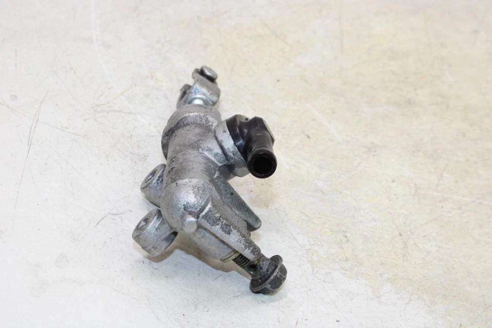 04-07 SUZUKI HAYABUSA GSX1300R OEM REAR BACK BRAKE MASTER CYLINDER - Image 2 of 4