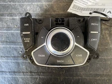 Audio Equipment Radio Control Console Mounted US Market Fits 16-17 K900 1674348