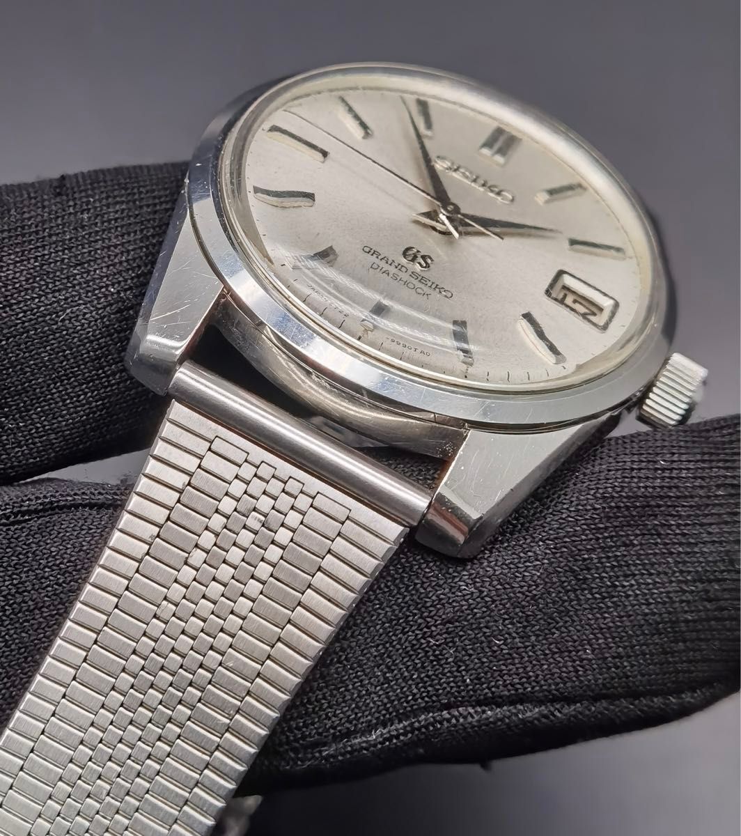 Seiko Grand Seiko 5722-9990 Vintage OH Silver Round Manual