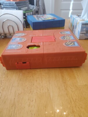 Matchbox CROC ADVENTURE Pop Up Play Set Case Toy Mattel w/ Vehicle