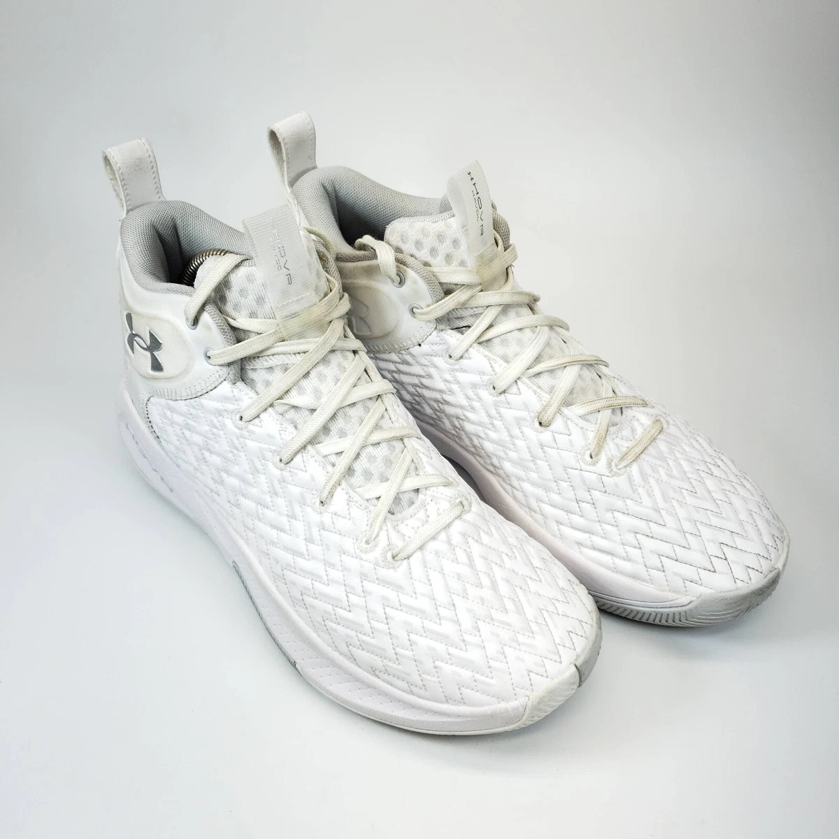 Under armour 2024 basketball shoes hovr