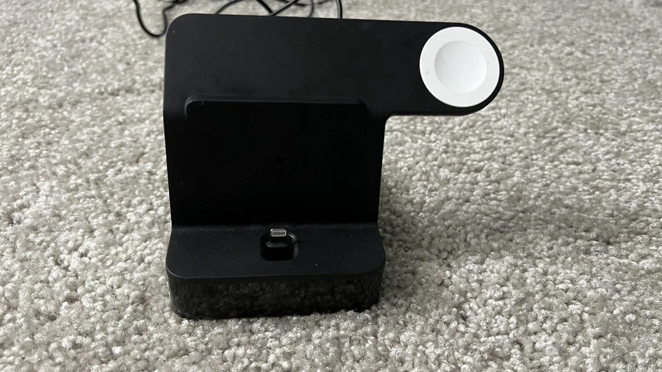 Estación base de carga rápida 2 en 1 para iPhone 14 13 12 11 10 y Apple Watch Foto 2 de 4