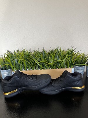 Air Jordan XXX1 Low Black Gold 897564-023 Men's Size 12 Rare Grail