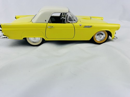 1955 FORD THUNDERBIRD ROAD TOUGH 1/18 SCALE DIECAST YELLOW - Picture 3 of 11