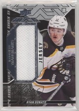 2018-19 SPx UD Black Rookie Trademarks Relics 63/299 Ryan Donato #RT-DO d4e