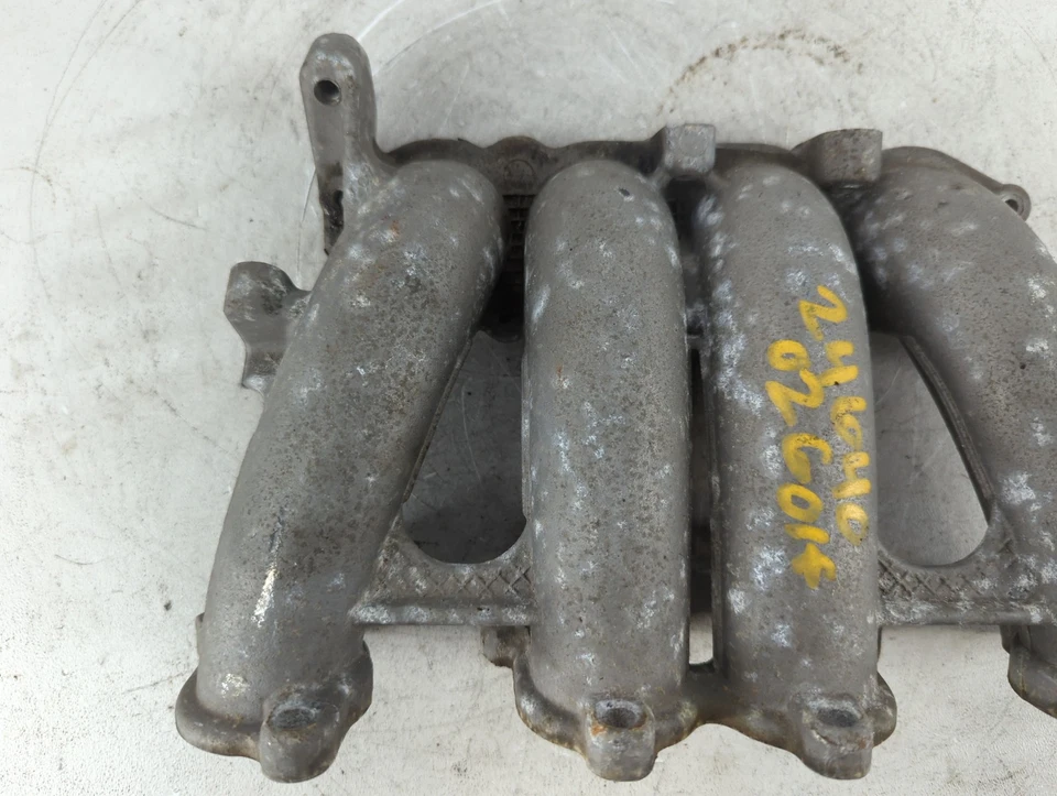 Volkswagen Golf 2000-2004 colector de admisión de aire mueud Foto 2 de 4