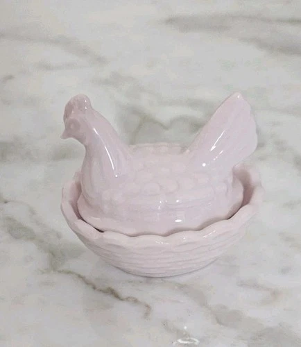 🐔Vintage "Hen On Nest" Milk Glass Dish PINK Small Mini 2.¼” L.