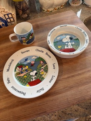 Peanuts Characters Child s Set Cup Plate & Bowl Johnson Brothers Made in England