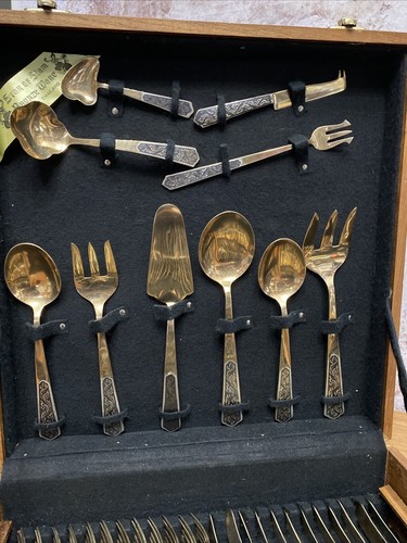 Vintage Star of Siam Bronze Ware Flatware Set 96 Pieces Wood Case Thailand SFI - Picture 8 of 24